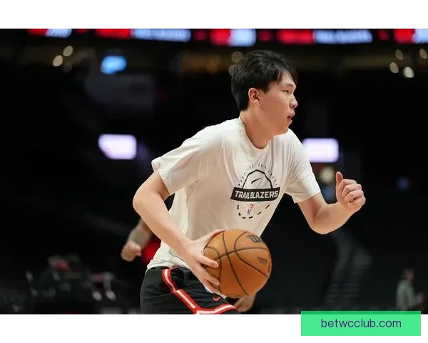 杨瀚森坦言状态挣扎渴望重返开拓者找回手感打出全新表现